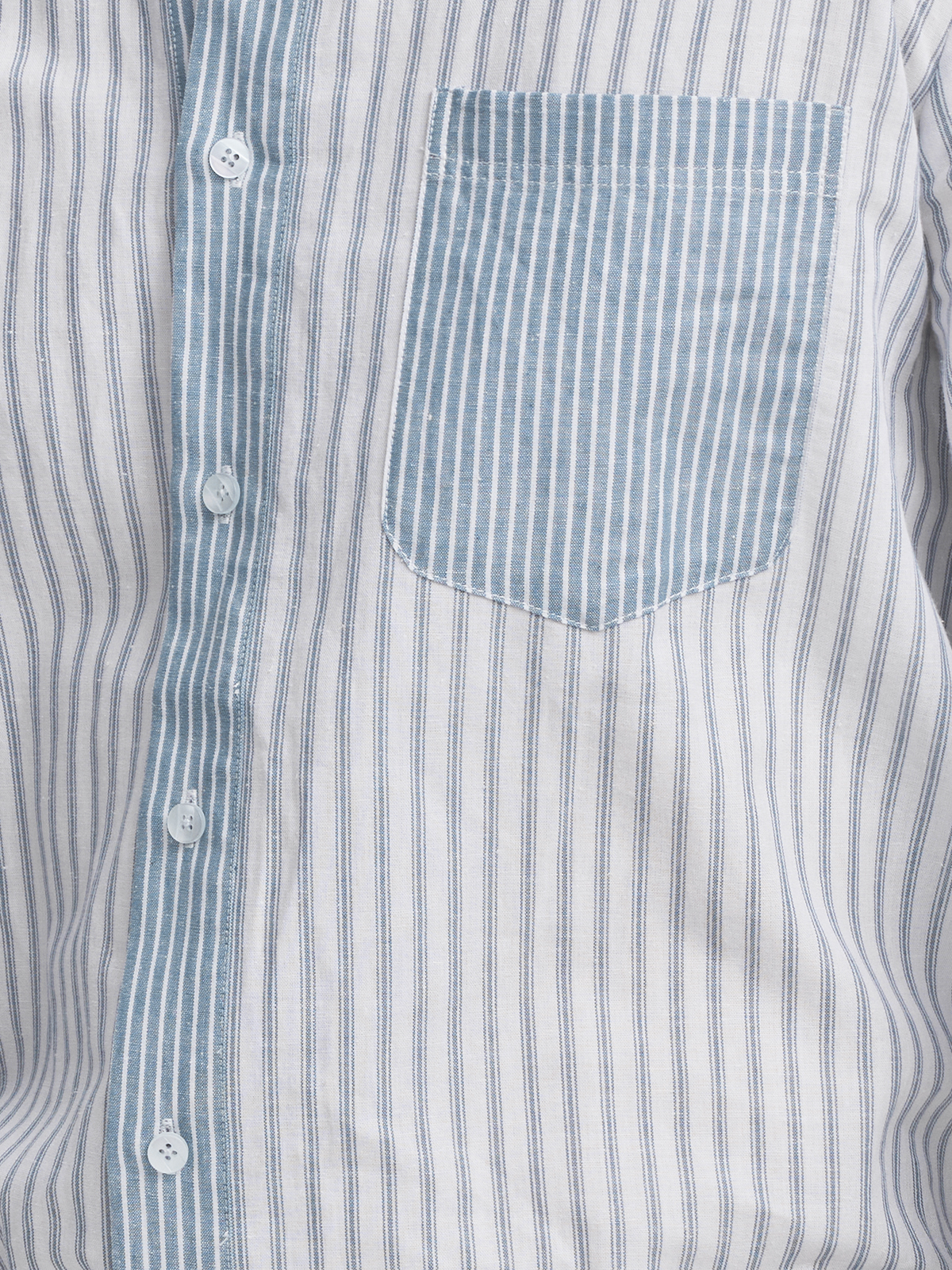 Modernes Dirndl in Blau