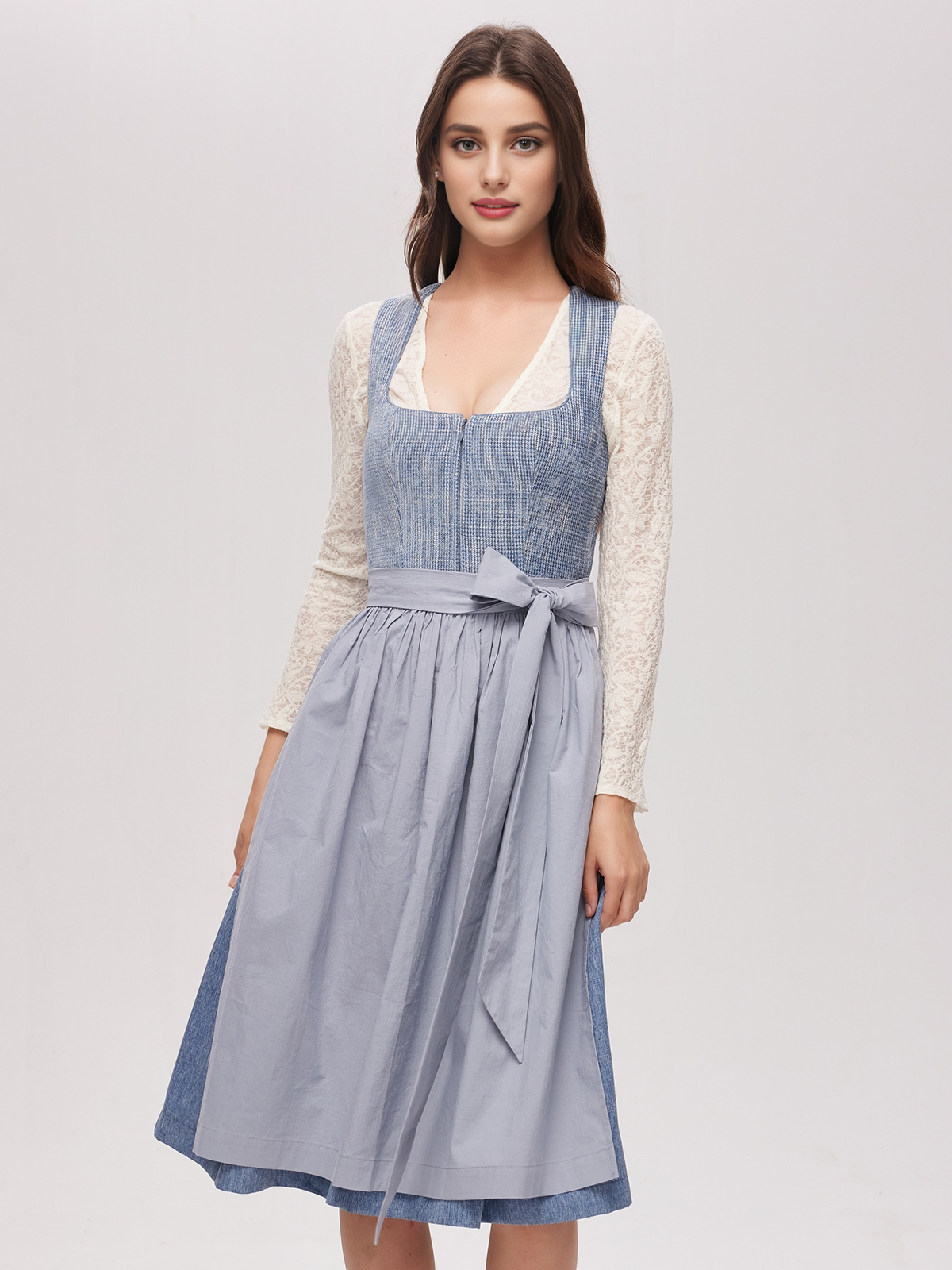 Grün-Rosa Dirndl mit floralen Details